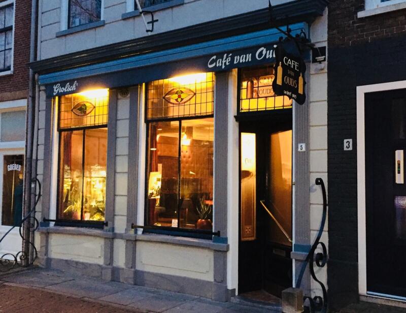 Cafe Vanouds