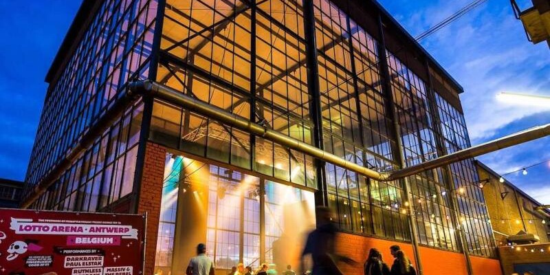 lijm en cultuur gebouw